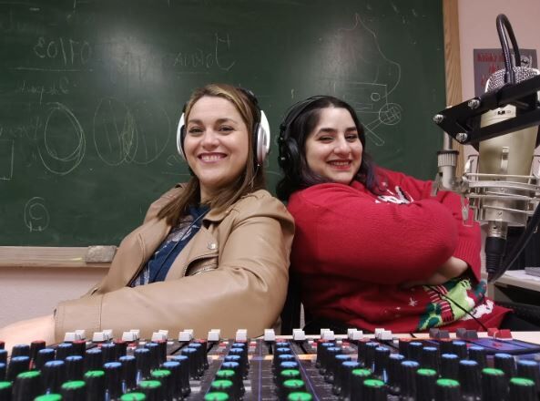 ¡Ya puedes escuchar un nuevo programa de "Entrevista con la vampira"! @entrevistavampira_xata  Descansamos un poquito de invocación y Eugenia, la Loca, y Roxana, la Bruja, charlan un poquito de los últimos acontecimientos vinculados a @radioxatapinto y aterrizamos en la mitología, especialmente en el mito de Persefone. 

Puedes escucharlo en Spotify y en Ivoox.
https://open.spotify.com/episode/6uASTHabdz7Fkc4LSUxn73?si=WH_p4griRxGORCguMfm95w