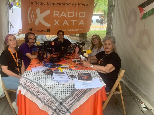 Radio XATA estuvimos presentes en la Feria de Asociaciones de Pinto 2025. Ya disponible en nuestro ivoox y en la web, la entrevista con la Asociación Cultural Hedaya Pinto, que fue una de las muchas que pasó por nuestros micrófonos.

▶ https://go.ivoox.com/rf/160579394 

En este día, como no podía ser menos ante una situación tan grave, hicimos micro abierto por Palestina para condenar el genocidio.

 #RadiosComunitarias #pinto #radioxatapinto #radioxata
